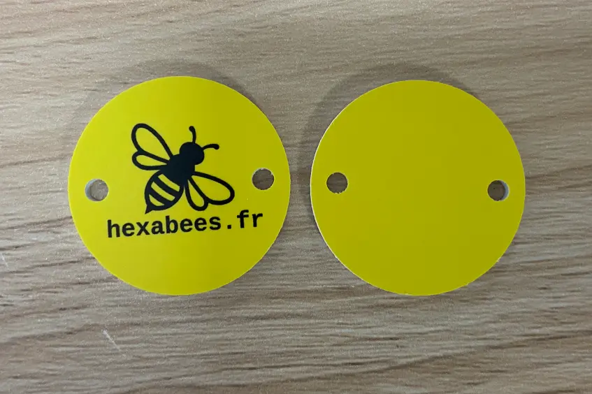 Pastilles NFC HexaBees de 28 mm, jaunes, percées de deux trous
