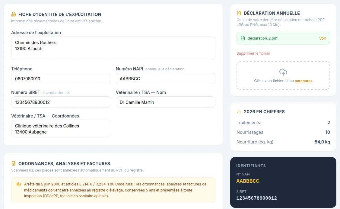 Page du registre d'élevage dans HexaBees : fiche d'identité de l'exploitation et chiffres de l'année
